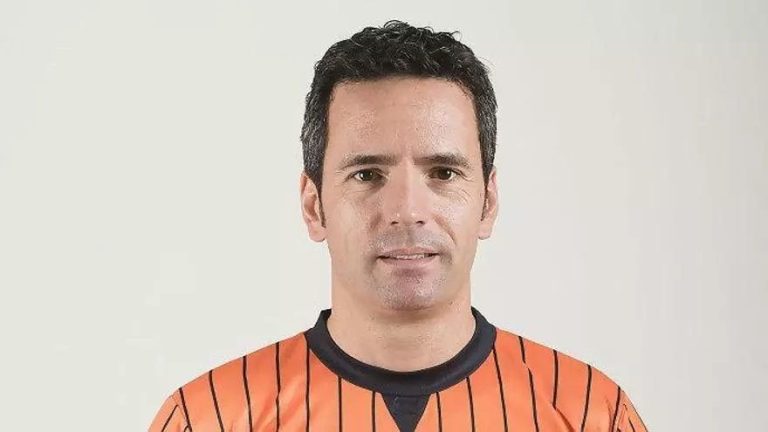 referee antonio conde.jpg